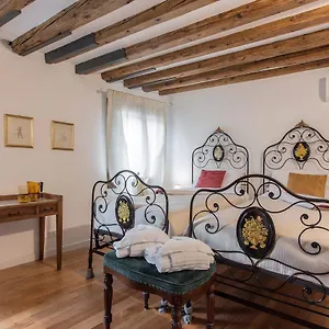 Appartement Calle Furlani